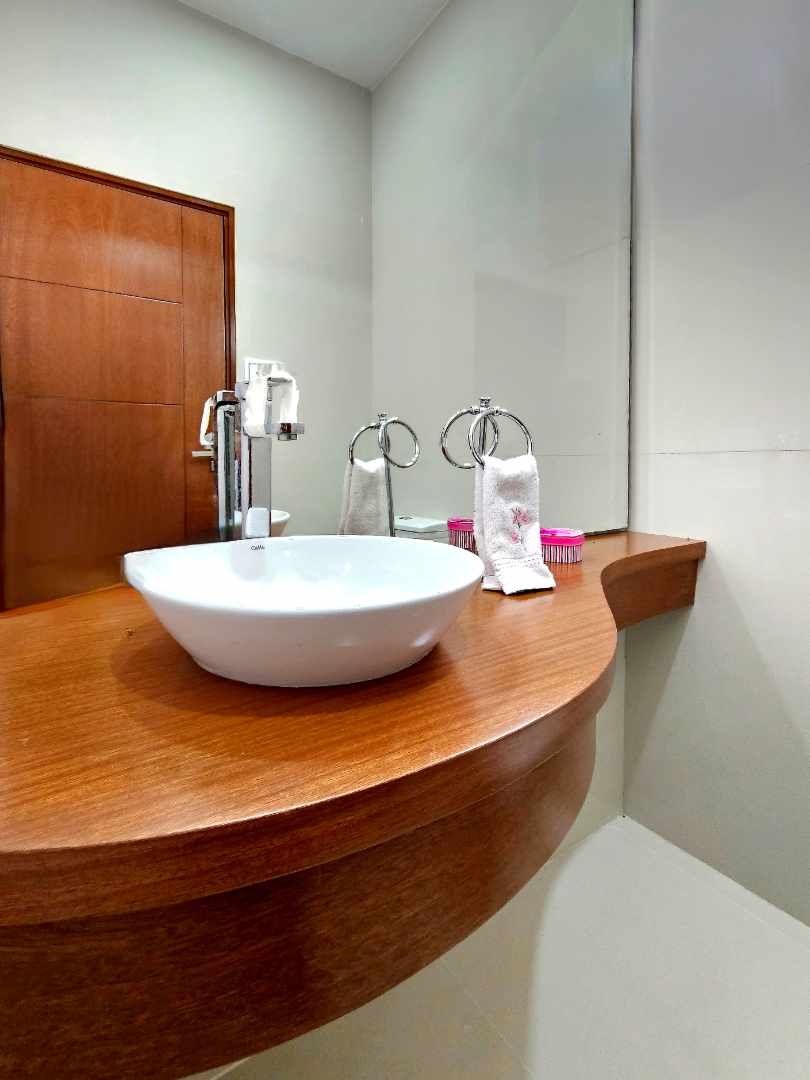 Casa en VentaUrubó 
CONDOMINIO AVENTURA 
Hermosa Casa completamente equipada! 3 dormitorios 3 baños 2 parqueos Foto 25