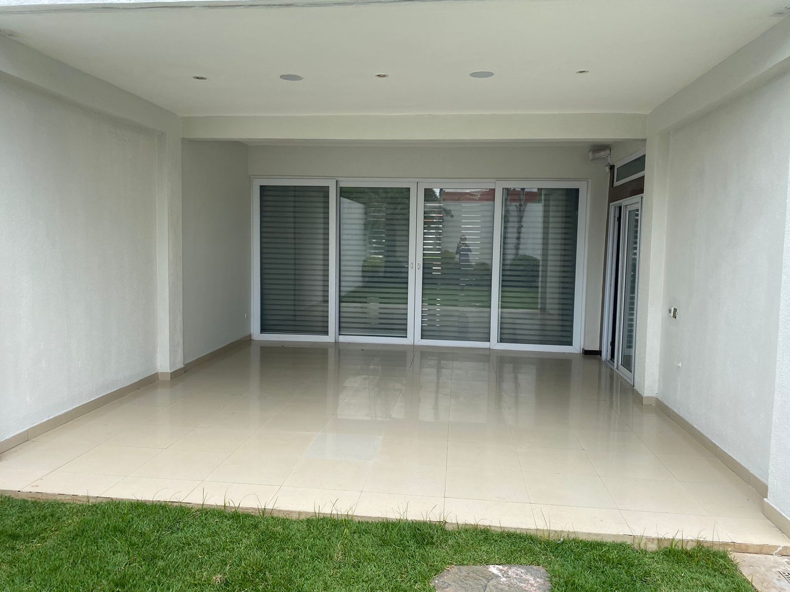 Casa en VentaVilla Toscana (R27 y 5to anillo), zona norte  3 dormitorios 3 baños 2 parqueos Foto 12