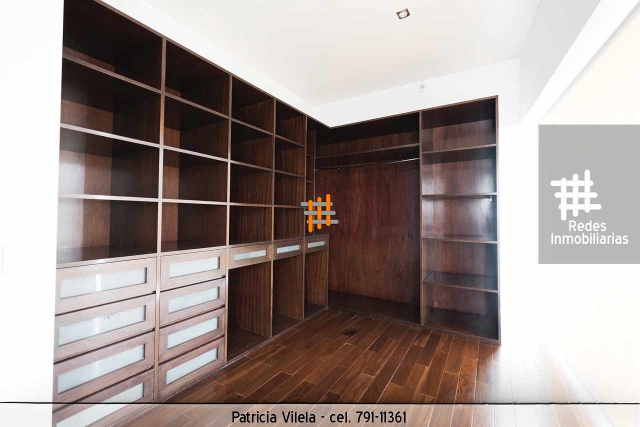 Casa en AlquilerEN ALQUILER HERMOSA CASA EN CALACOTO - CONDOMINIO PRIVADO Foto 4