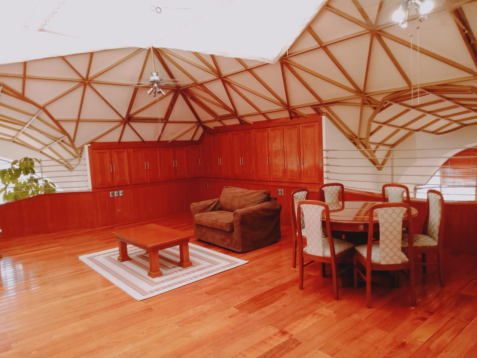 En Alquiler a $us 1,600 Foto 10