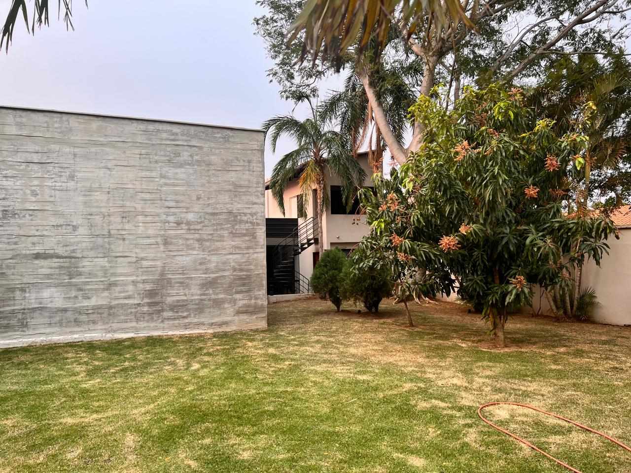 Casa en Urubó en Santa Cruz de la Sierra 5 dormitorios 5 baños 5 parqueos Foto 5