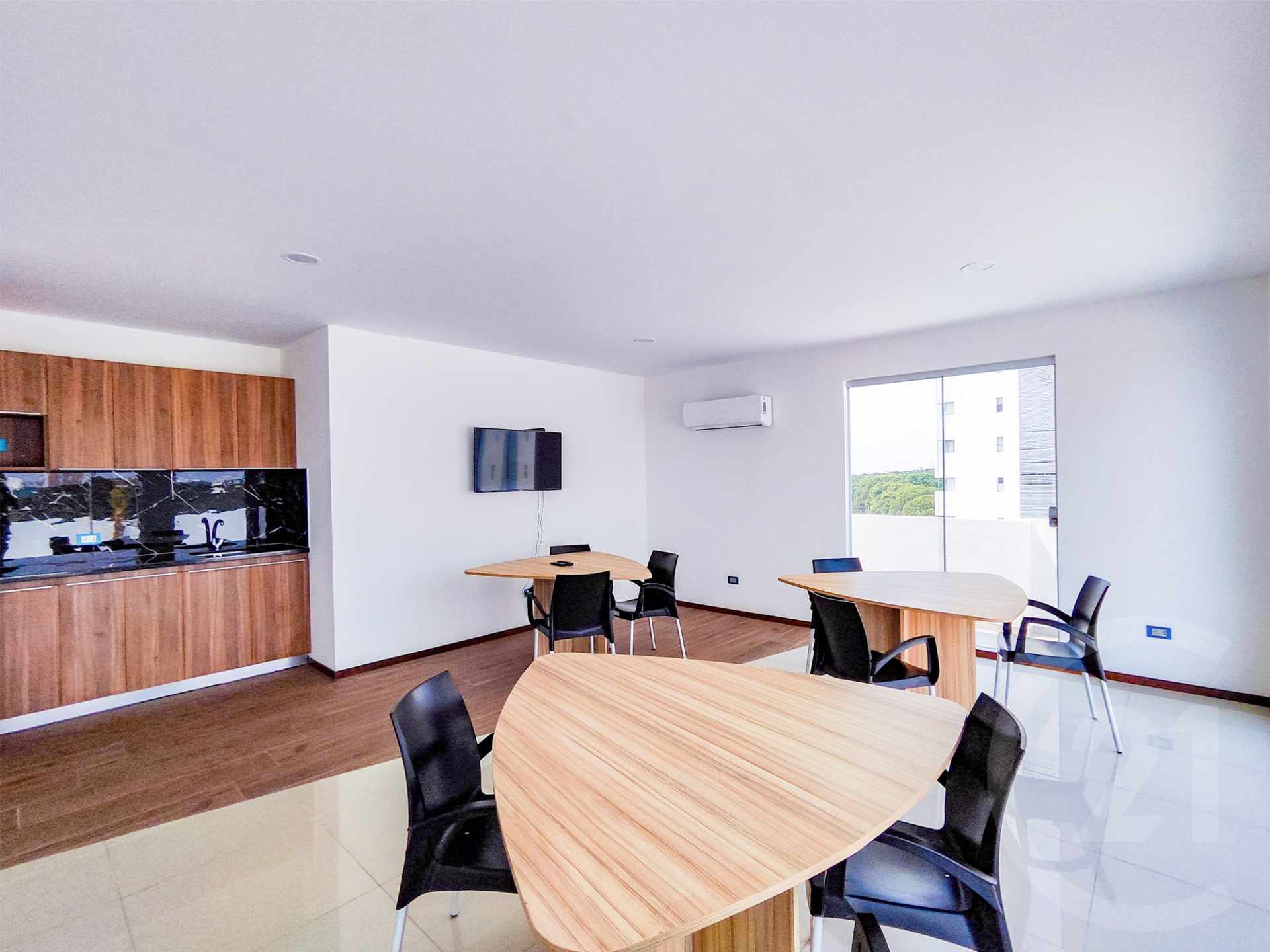 En Venta a $us 82,900 Foto 13