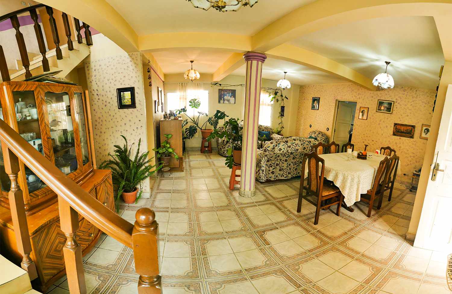 Casa en VentaA Contreras - Mesadilla 6 dormitorios 2 baños 2 parqueos Foto 6