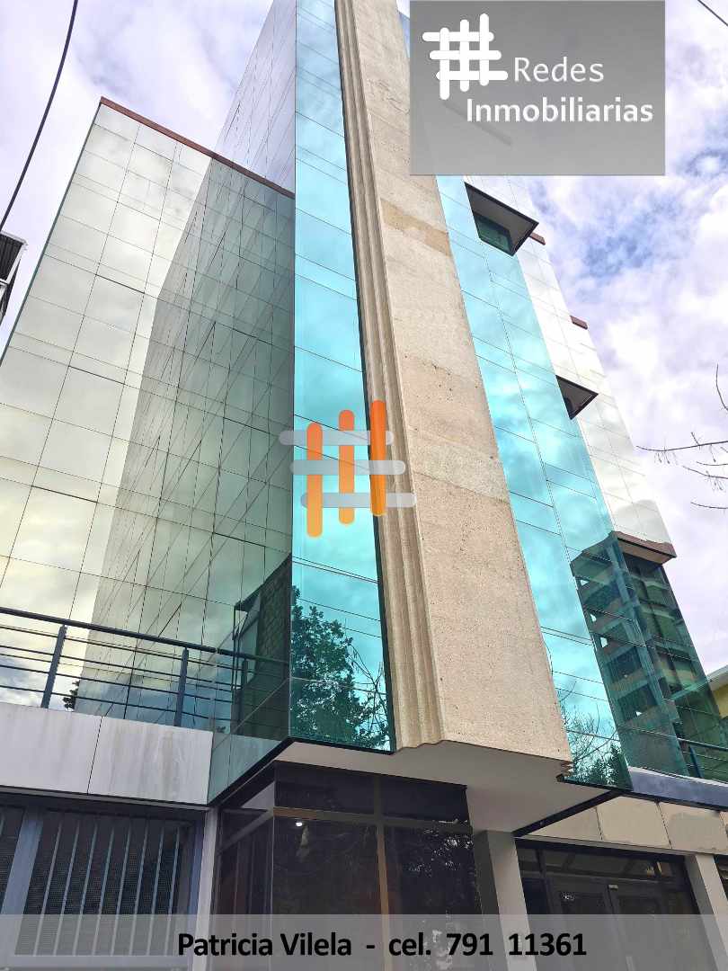 Edificio EDIFICIO DE 
OFICINAS EN VENTA EN SOPOCACHI
EXCELENTE OPORTUNIDAD UNA GRAN INVERSIÓN Foto 1