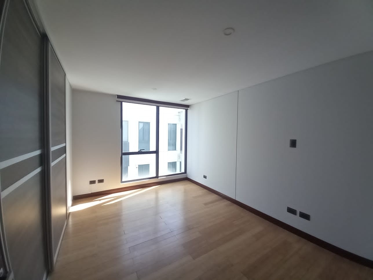 Departamento en AlquilerCalacoto calle 17 3 dormitorios 3 baños 1 parqueos Foto 6