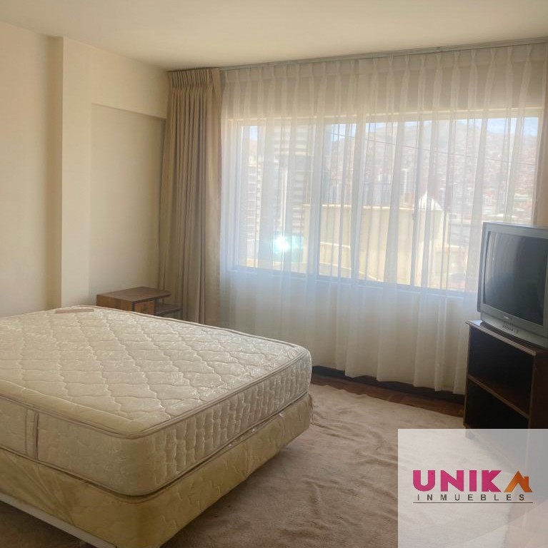 Departamento en Sopocachi en La Paz 3 dormitorios 3 baños  Foto 6