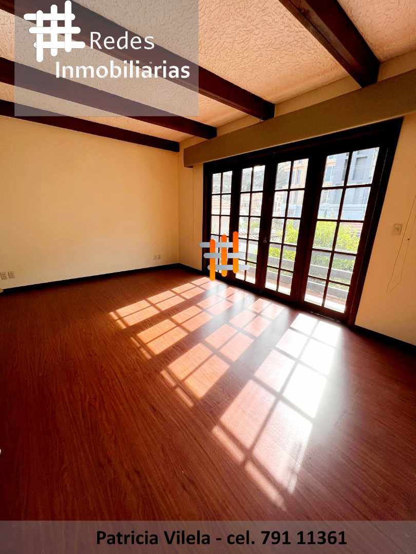 Casa en VentaCASA EN VENTA EN ACHUMANI 4 dormitorios 5 baños 2 parqueos Foto 10