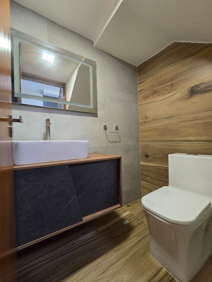 Departamento Casa en Alquiler – Zona Estratégica (Entre 4° y 5° Anillo, Av. Banzer, Plan 12 Hamacas) Foto 17