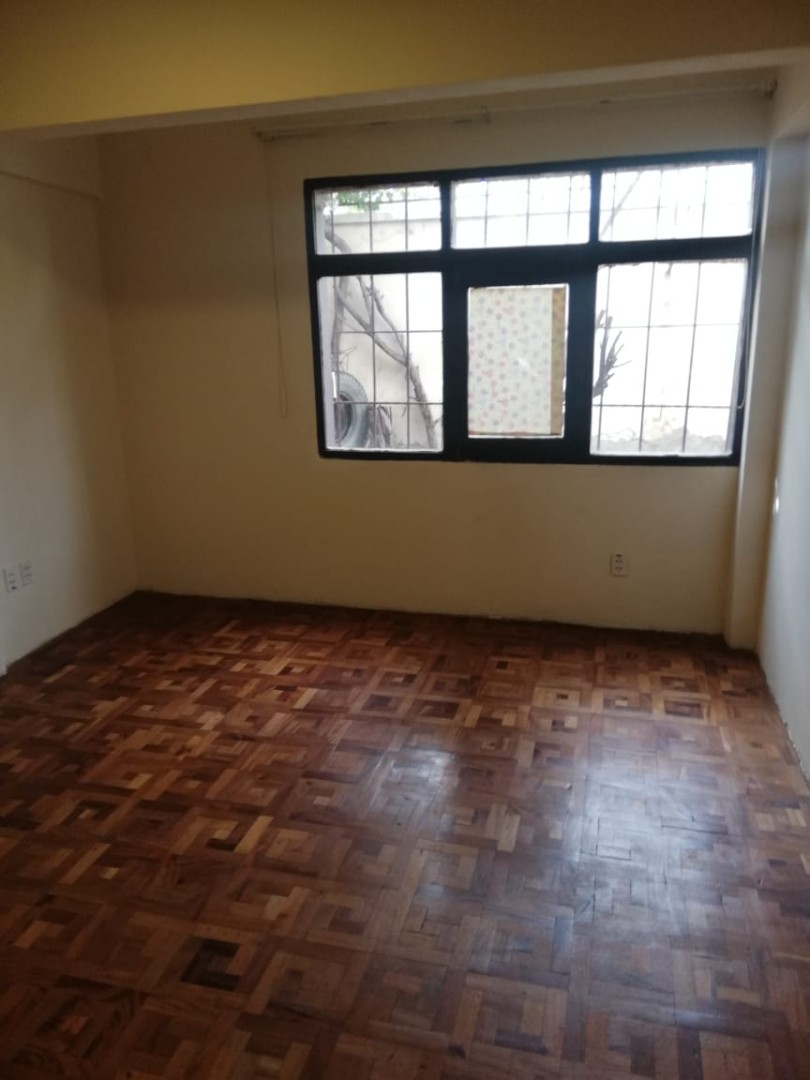 Departamento en Alto Obrajes en La Paz 2 dormitorios 2 baños  Foto 6