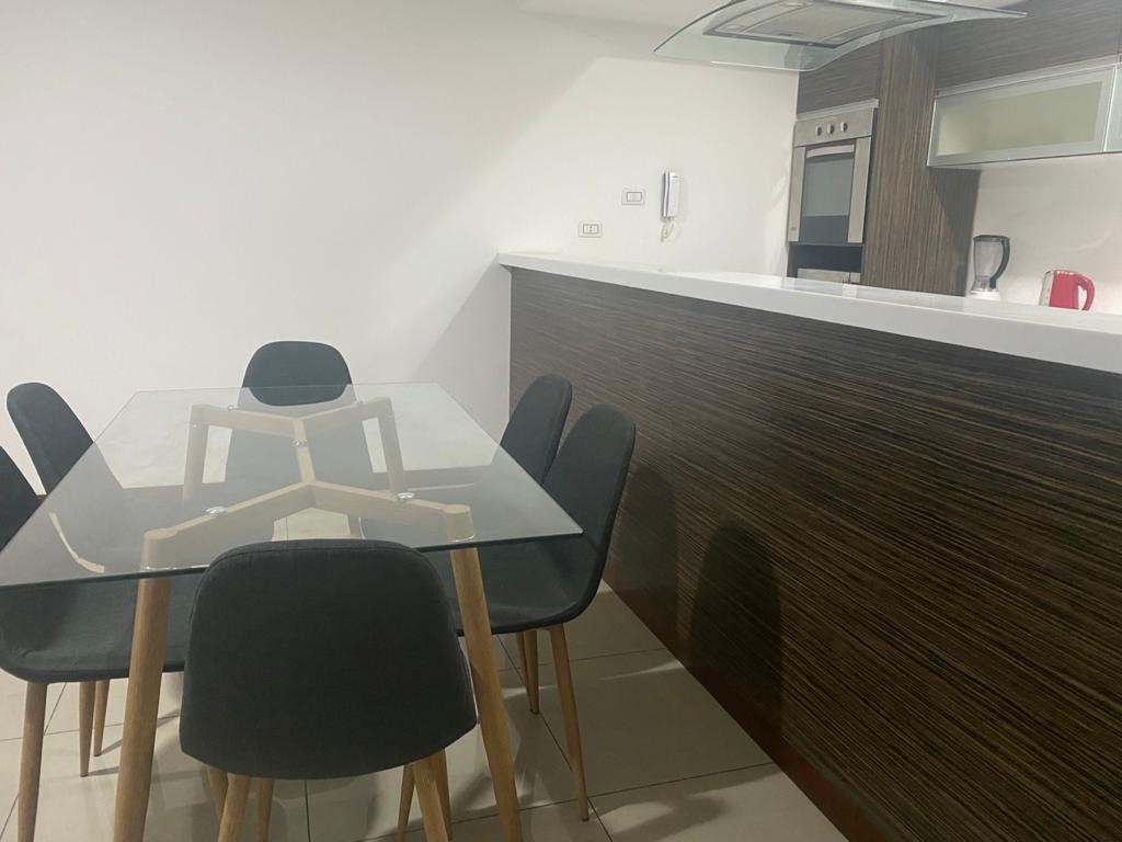 Departamento en VentaAVENIDA BENI ENTRE 2DO Y 3ER ANILLO CONDOMINIO IBIZA 2 dormitorios 2 baños 1 parqueos Foto 8