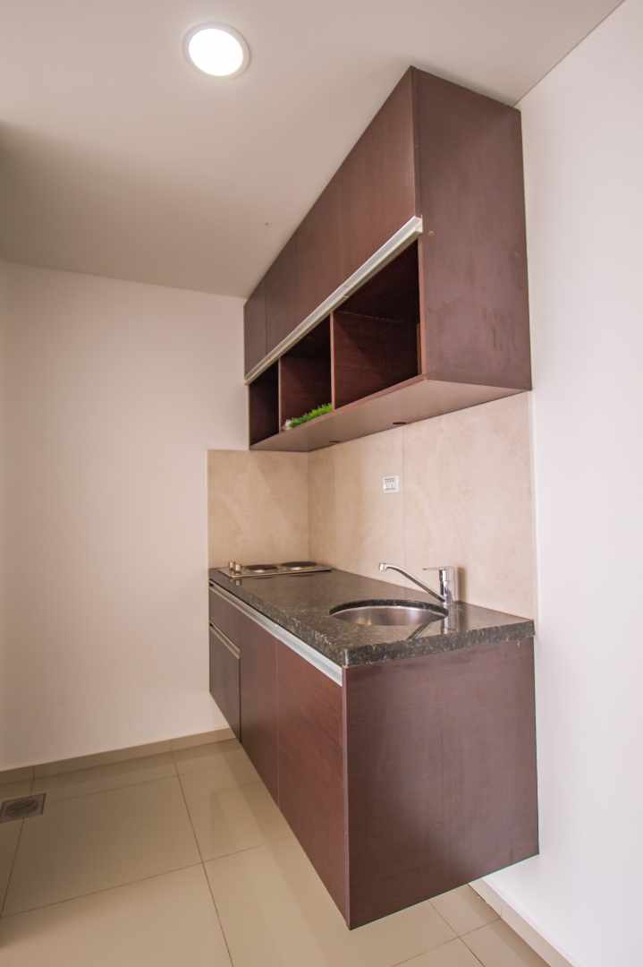Departamento en VentaMonoambiente en Venta en el Condominio Barak Ubicado en la Zona Norte 5to anillo entre Av. Banzer y Beni 1 dormitorios 1 baños 1 parqueos Foto 5