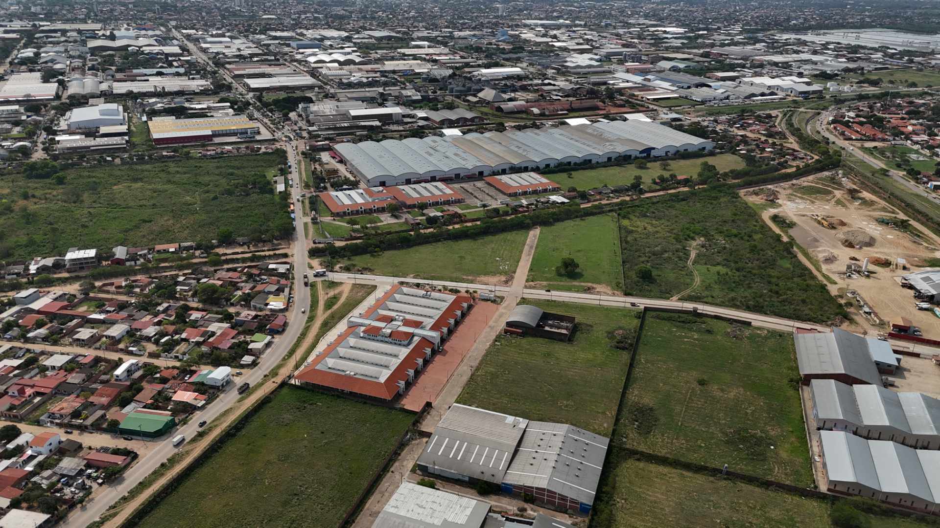 Terreno PARQUE INDUSTRIAL Foto 8