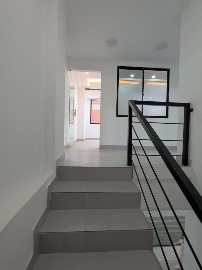 En Alquiler a Bs 14,000 Foto 8