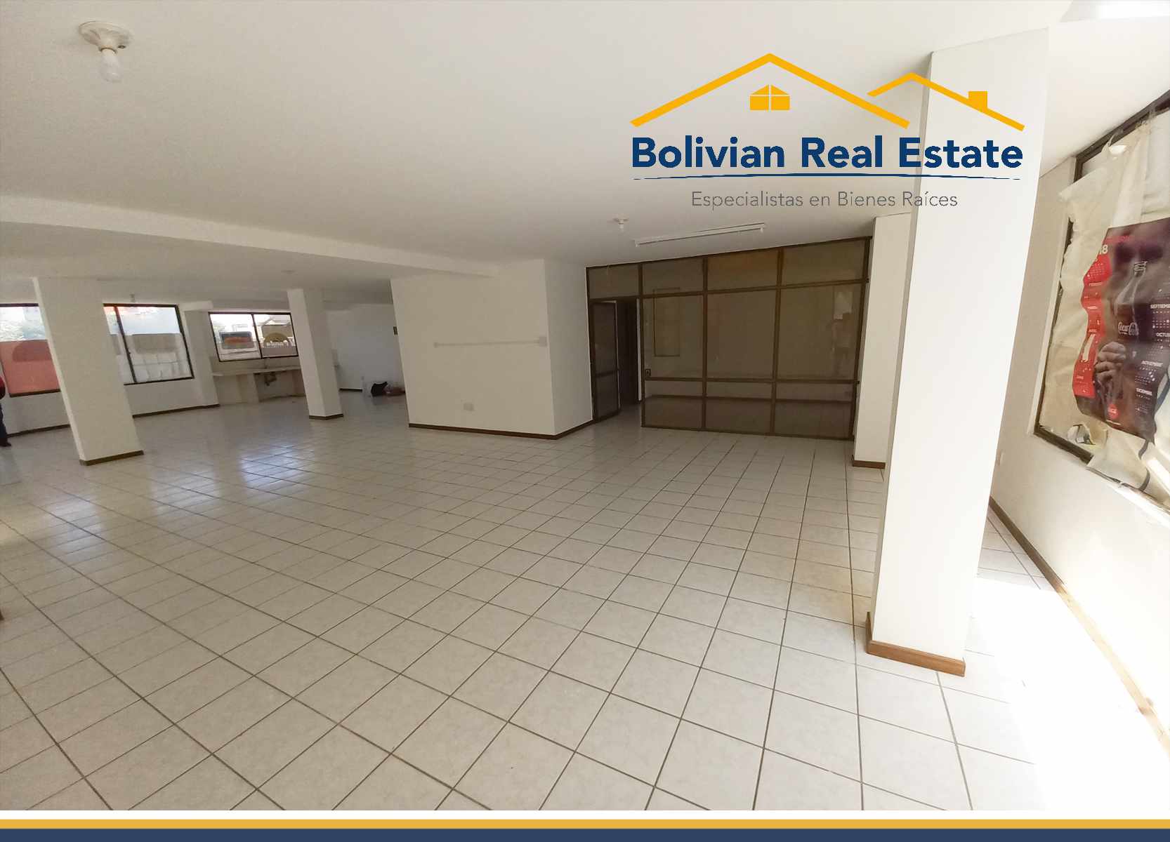 Local comercial en VentaIRPAVI PLAZA LITORAL EN VENTA LOCAL A LA CALLE   2 baños  Foto 1