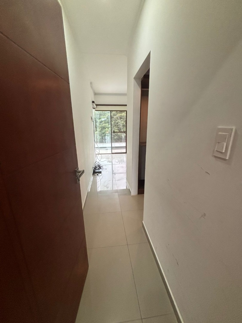 En Alquiler a Bs 5,900 Foto 13