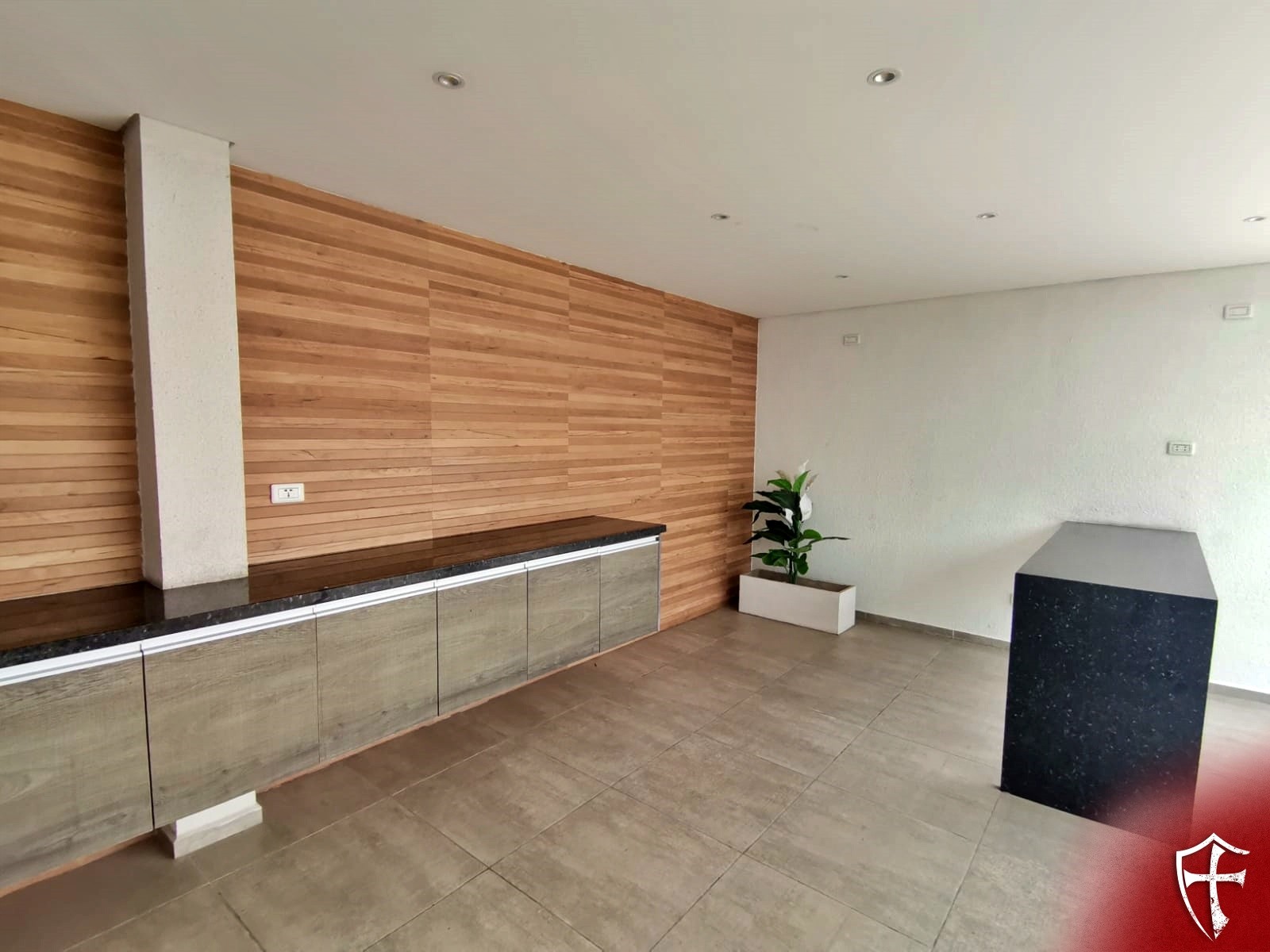 Departamento en AlquilerAvenida Beni 4° anillo Foto 5