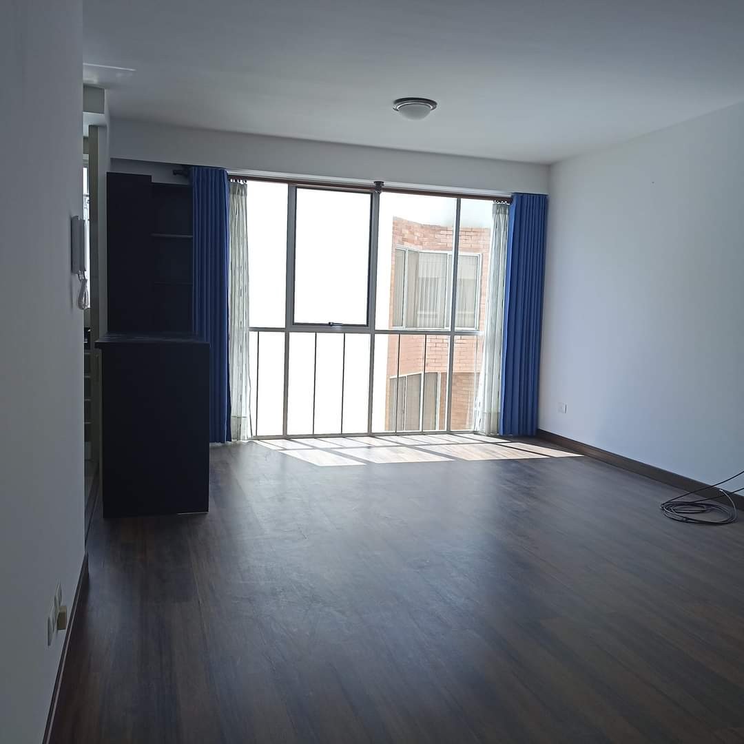 Departamento en Calacoto en La Paz 2 dormitorios 3 baños 1 parqueos Foto 18