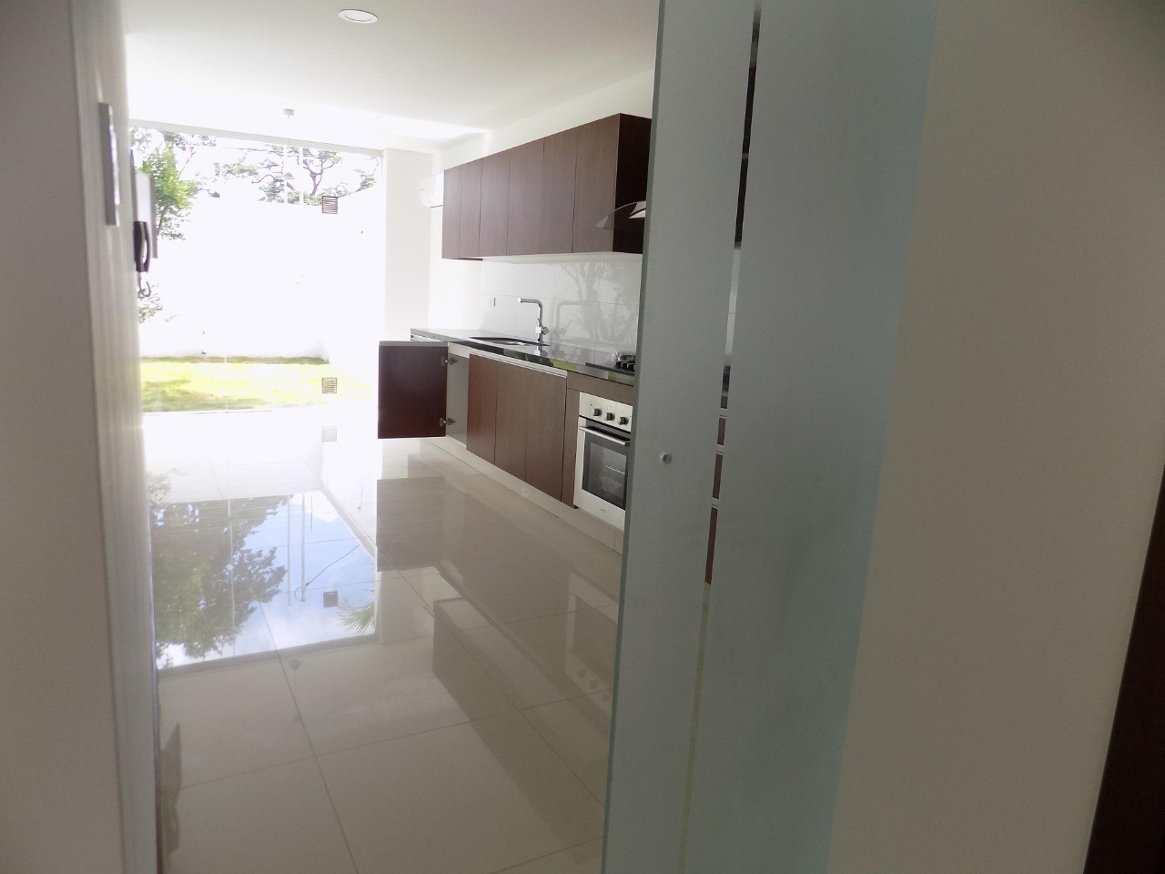 Casa en Entre 4to y 5to anillo Norte en Santa Cruz de la Sierra 3 dormitorios 4 baños 2 parqueos Foto 10