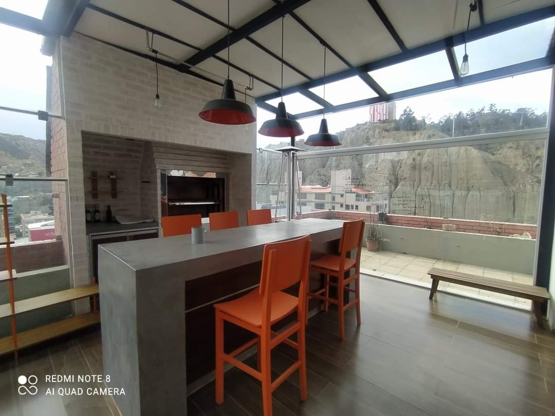 Departamento en AlquilerCALACOTO C.11 4 dormitorios 5 baños 2 parqueos Foto 8