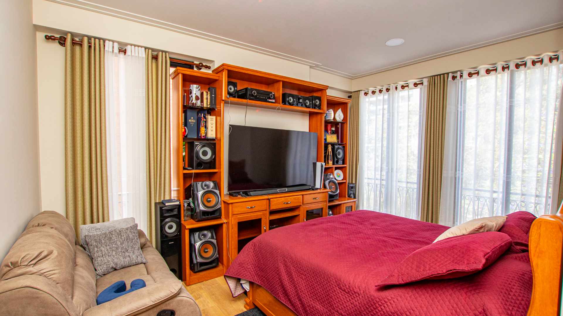 Departamento Parque Fidel Anze - Av. Pando esq. C. Alvestegui - Norte Foto 13