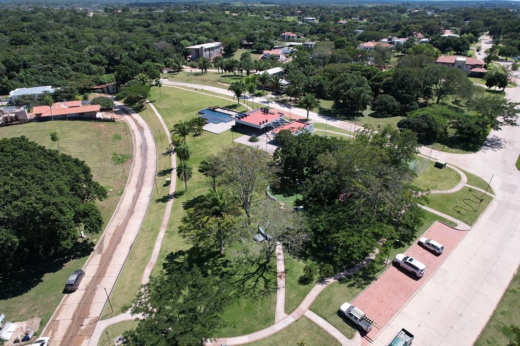 Casa en VentaLA HACIENDA DEL URUBO 3 dormitorios 4 baños 2 parqueos Foto 10