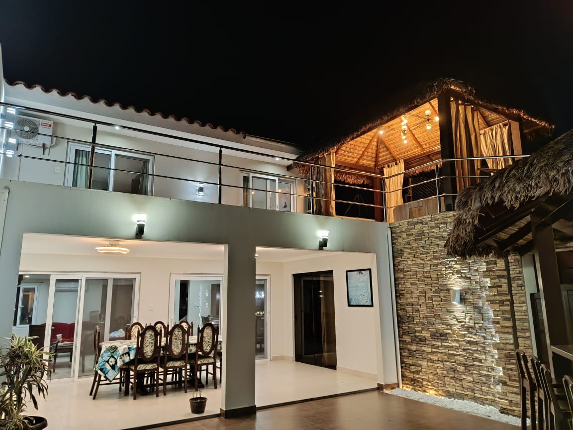 En Alquiler a $us 1,100 Foto 7