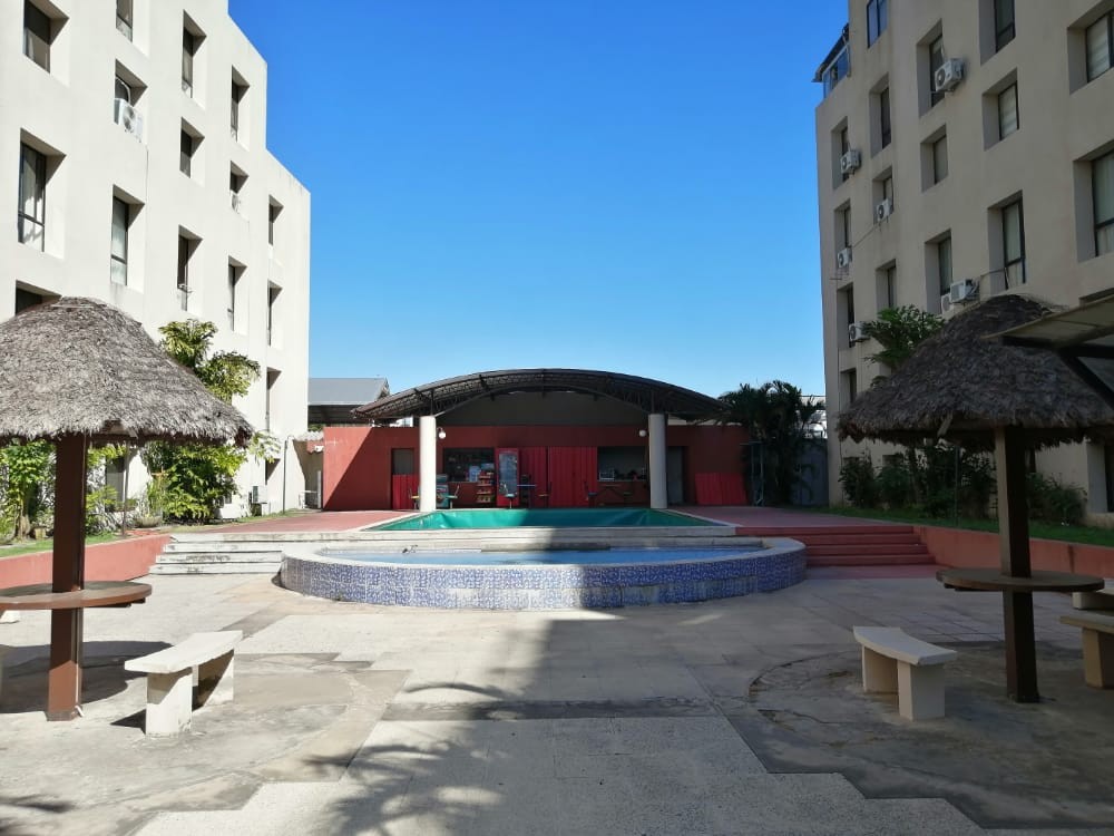 Departamento 📍Av. Suarez Arana entre 1ro y 2do anillo condominio Santa Cruz II Foto 3