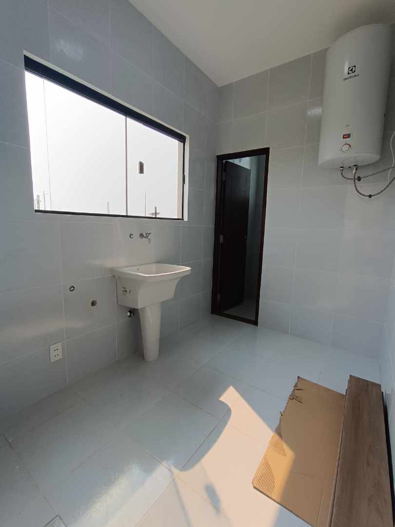 Casa Lomas del Urubó Sur Carretera a Porongo  Foto 5