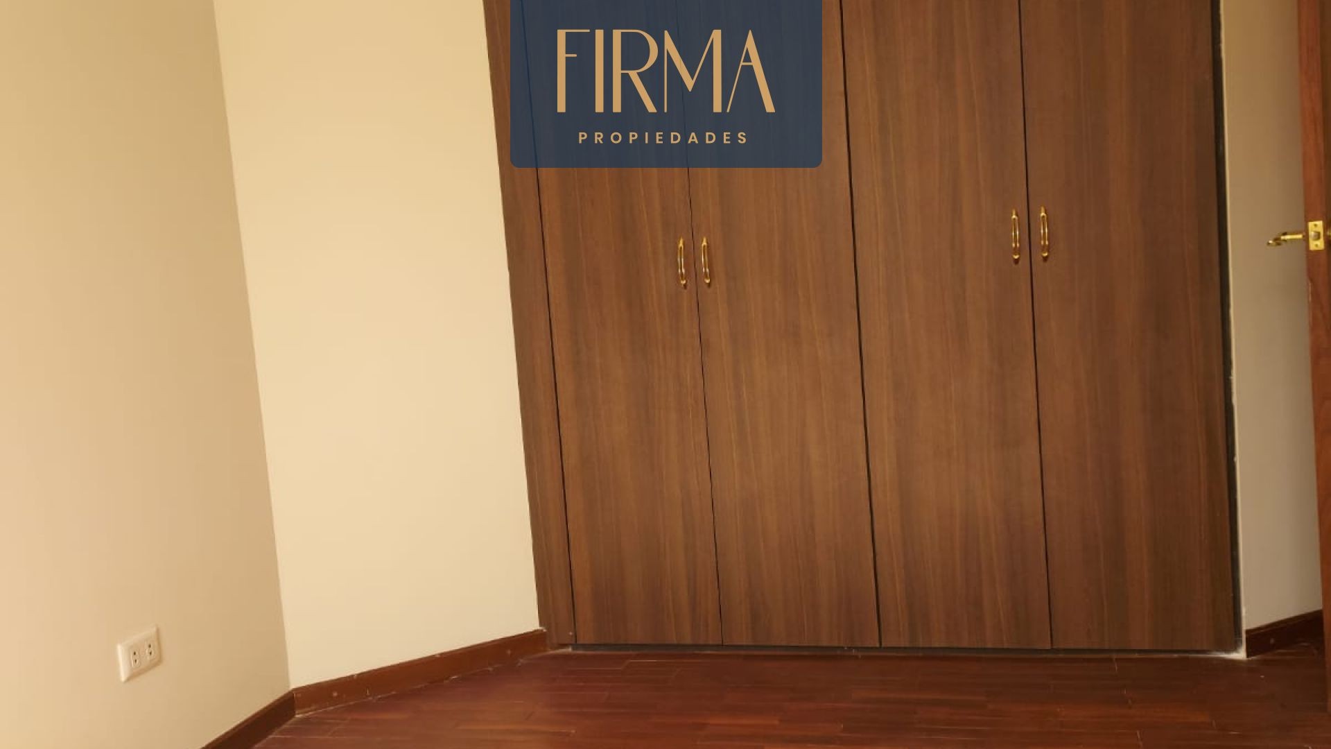 Departamento ACHUMANI BAJO C21 Foto 18