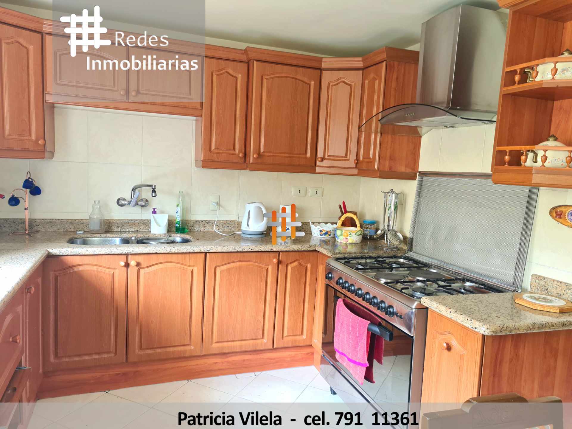 Casa en VentaEN VENTA PRECIOSA CASA EN ACHUMANI DE 4 DORMITORIOS  4 dormitorios 4 baños 2 parqueos Foto 5