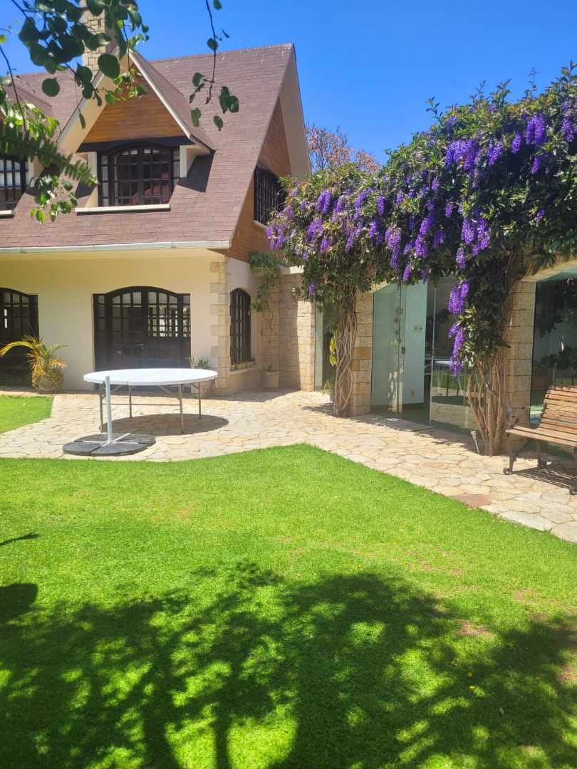 Casa en VentaARANJUEZ 4 dormitorios 4 baños 3 parqueos Foto 5