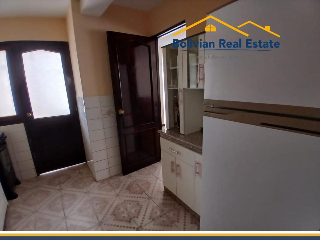 En Alquiler a $us 400 Foto 5