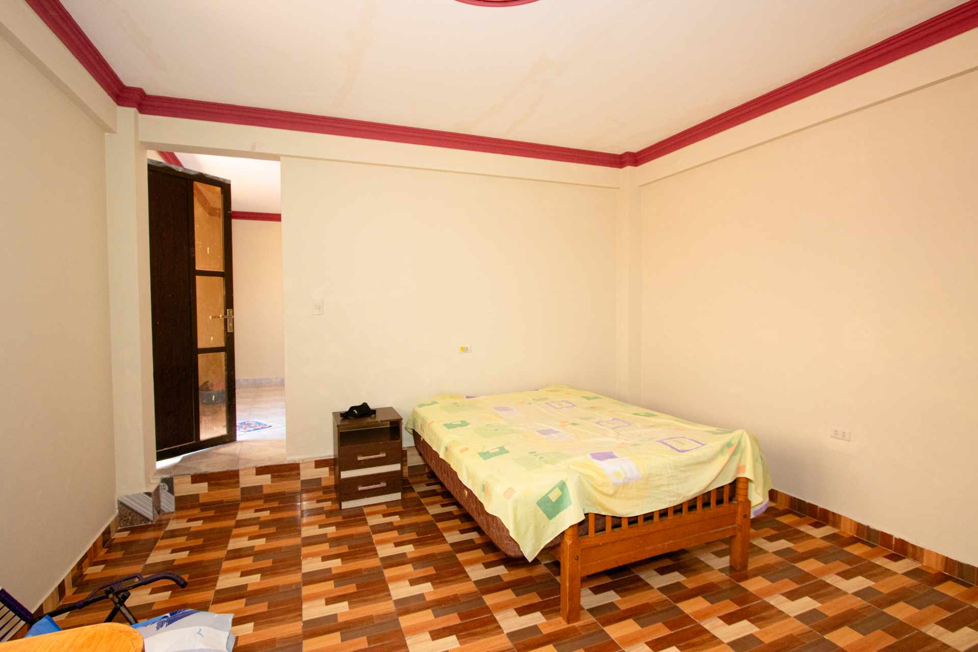 Casa en Ushpa Ushpa en Cochabamba 6 dormitorios 2 baños 3 parqueos Foto 10