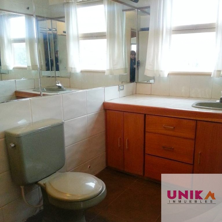 Departamento en Sopocachi en La Paz 3 dormitorios 4 baños 1 parqueos Foto 5