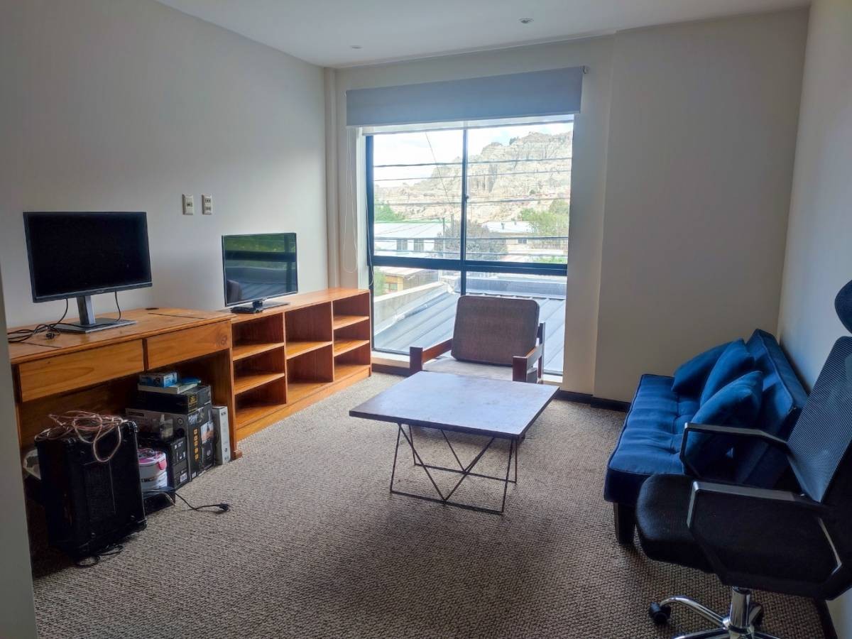 Departamento en Irpavi en La Paz 2 dormitorios 2 baños 1 parqueos Foto 10