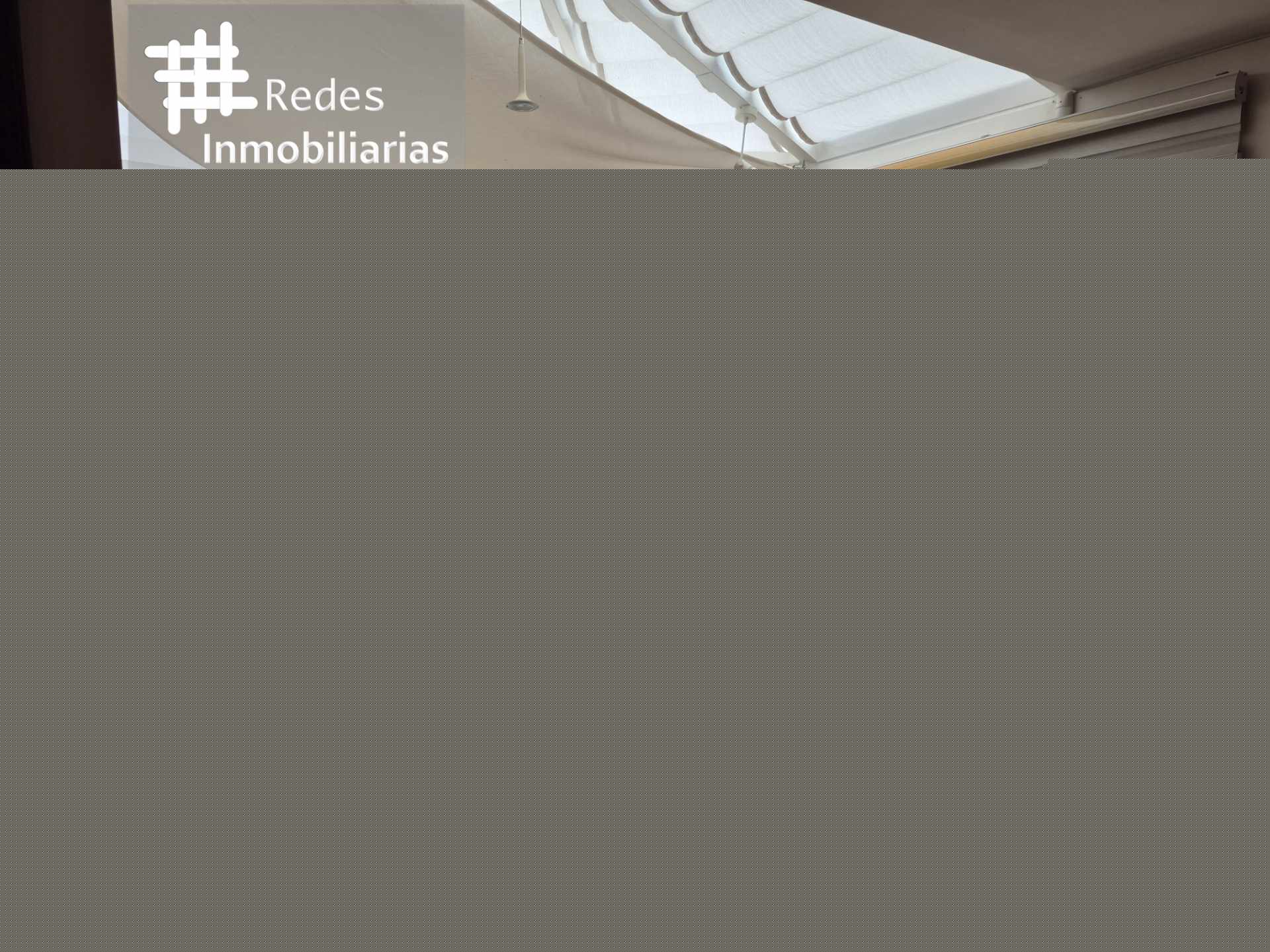 Casa en AlquilerPRECIOSA CASA EN ALQUILER EN ACHUMANI SUPER CENTRICA SEMI AMOBLADA   3 dormitorios 4 baños 2 parqueos Foto 32