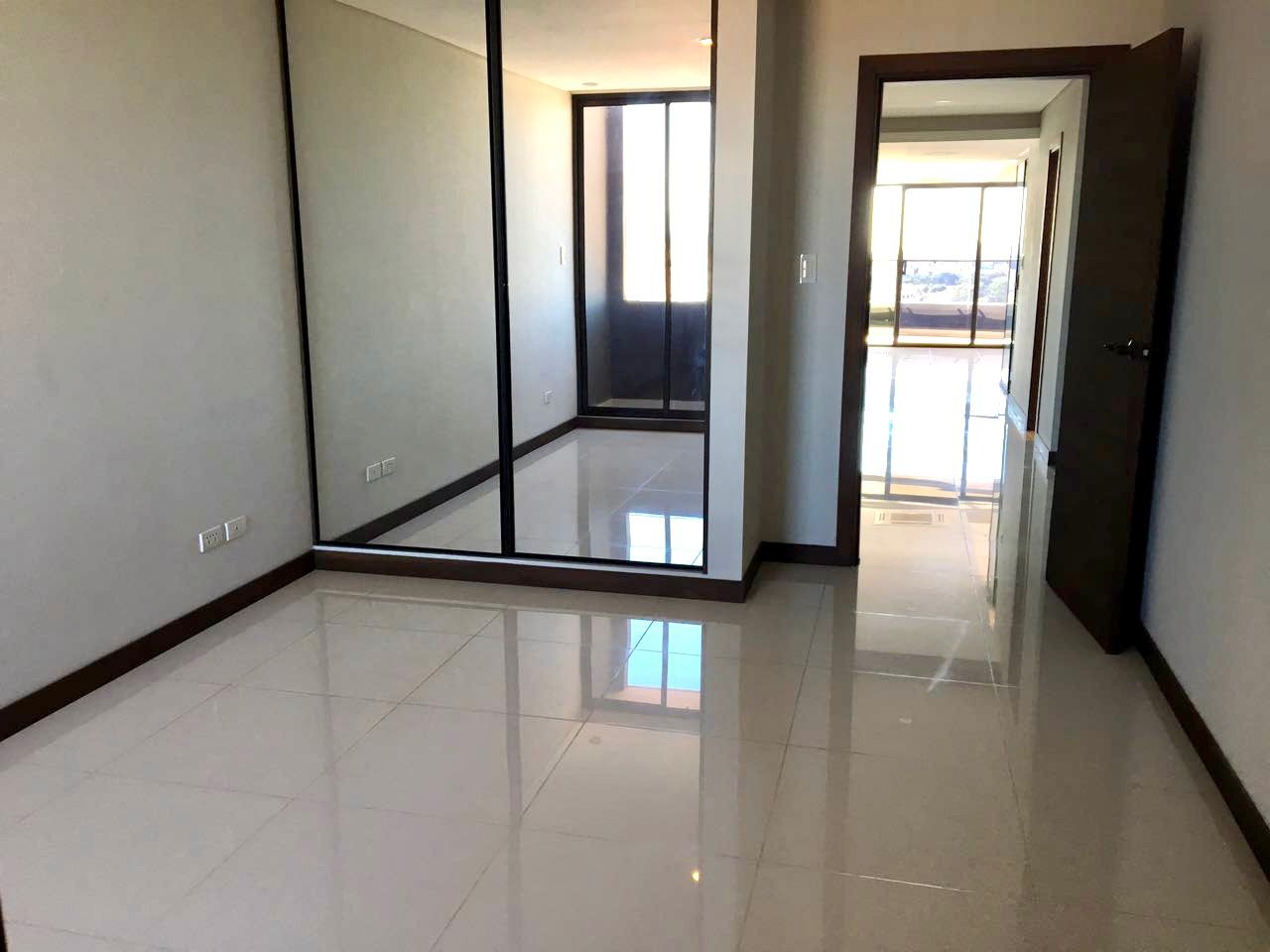 Departamento en Venta CONDOMINIO  FRAGATA TOWER DEPARTAMENTO EN VENTA 2 dormitorios 4 baños 1 parqueos Foto 12