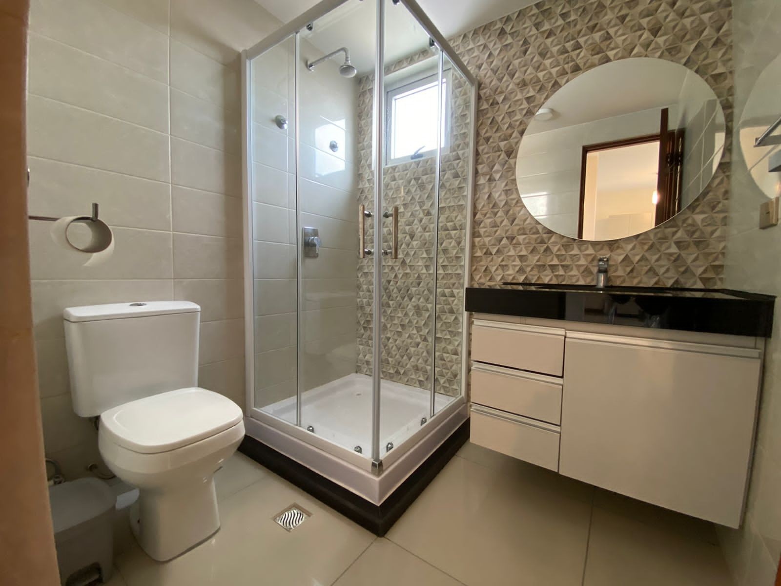 Departamento en Entre 2do y 3er anillo Norte en Santa Cruz de la Sierra 1 dormitorios 1 baños 1 parqueos Foto 18