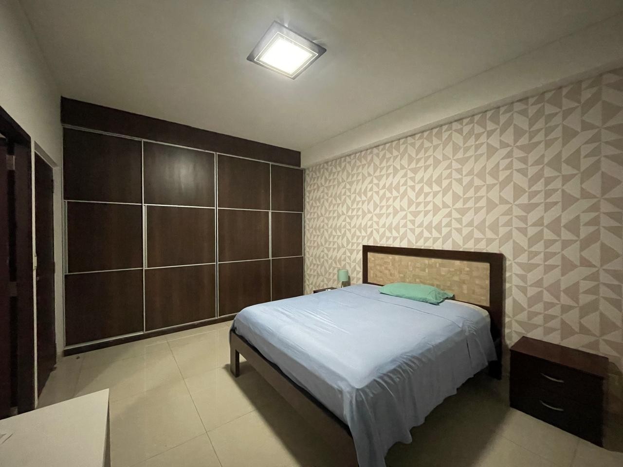 Departamento en AlquilerCalle Cochabamba, casi esquina Irala 2 dormitorios 3 baños 1 parqueos Foto 24