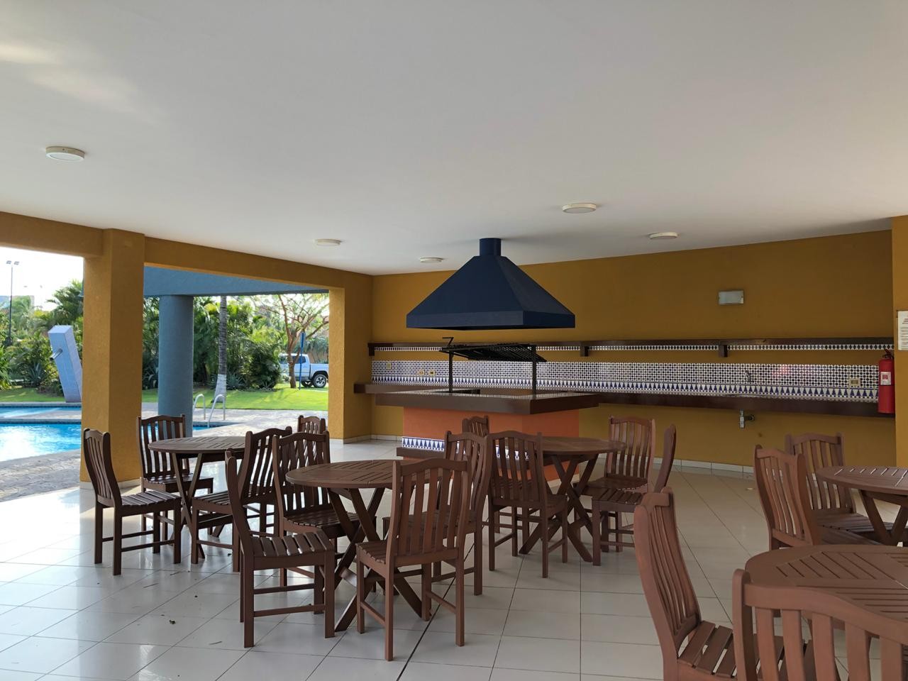Casa en AlquilerCONDOMINIO LA HACIENDA II ALQUILO CASA 4 dormitorios 5 baños 4 parqueos Foto 14