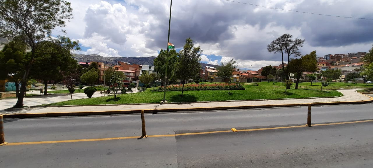 Casa Av. Alfredo Arias 681 Foto 4