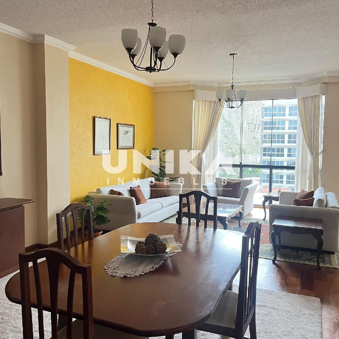 Departamento en Alquiler☀️🏢 HERMOSO DEPARTAMENTO AMOBLADO o SIN MUEBLES EN ALQUILER EN CALACOTO. 3 dormitorios 3 baños 1 parqueos Foto 2