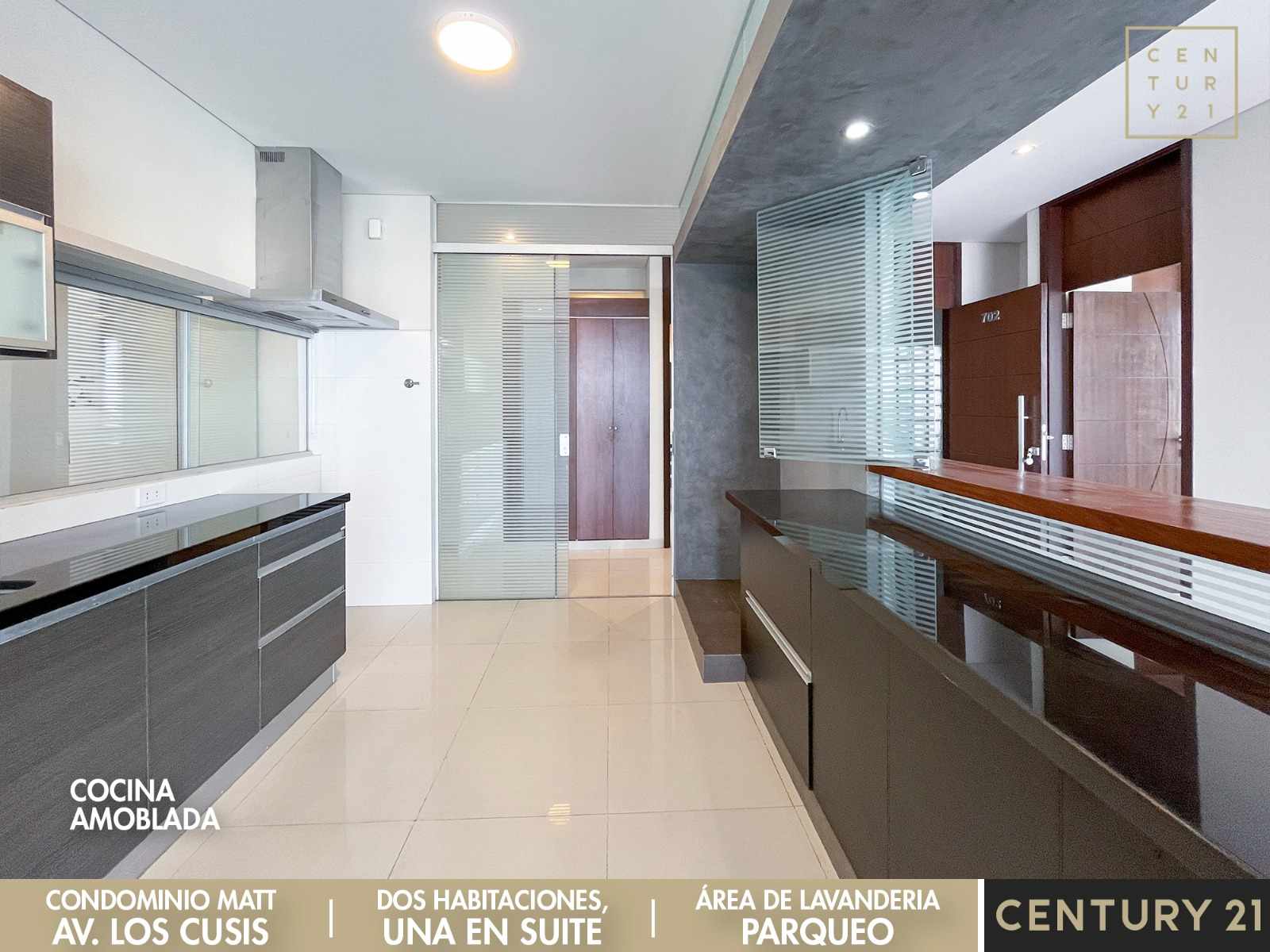 Departamento en Entre 2do y 3er anillo Norte en Santa Cruz de la Sierra 2 dormitorios 3 baños 1 parqueos Foto 9