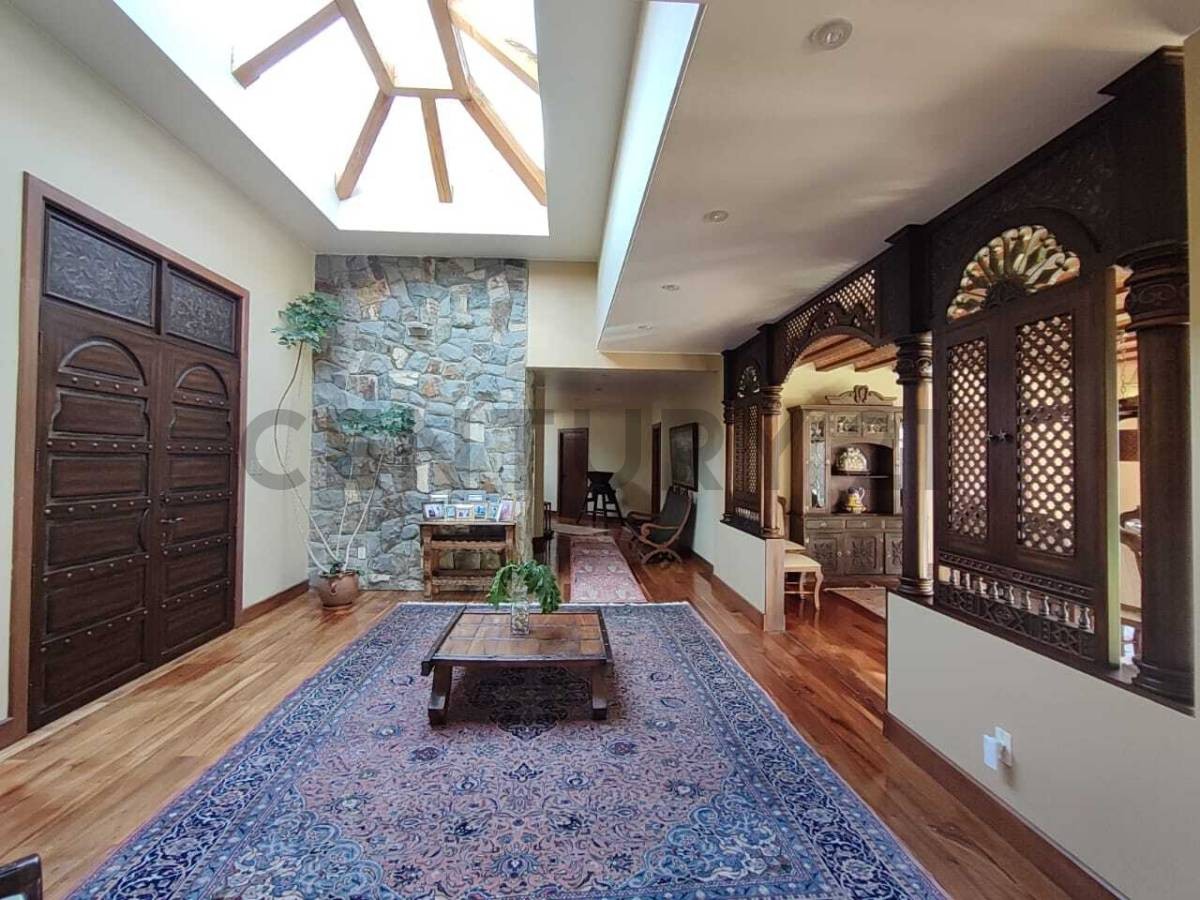 Casa en AlquilerCASA EN ALQUILER EN JARDINES DEL SUR Foto 8