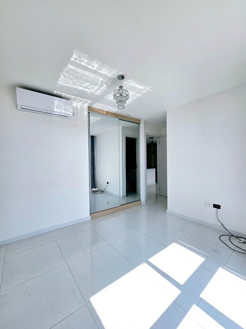 Departamento 

ZONA NORTE
Av. Beni entre 2do y 3er anillo
CONDOMINIO ORANGE Foto 11