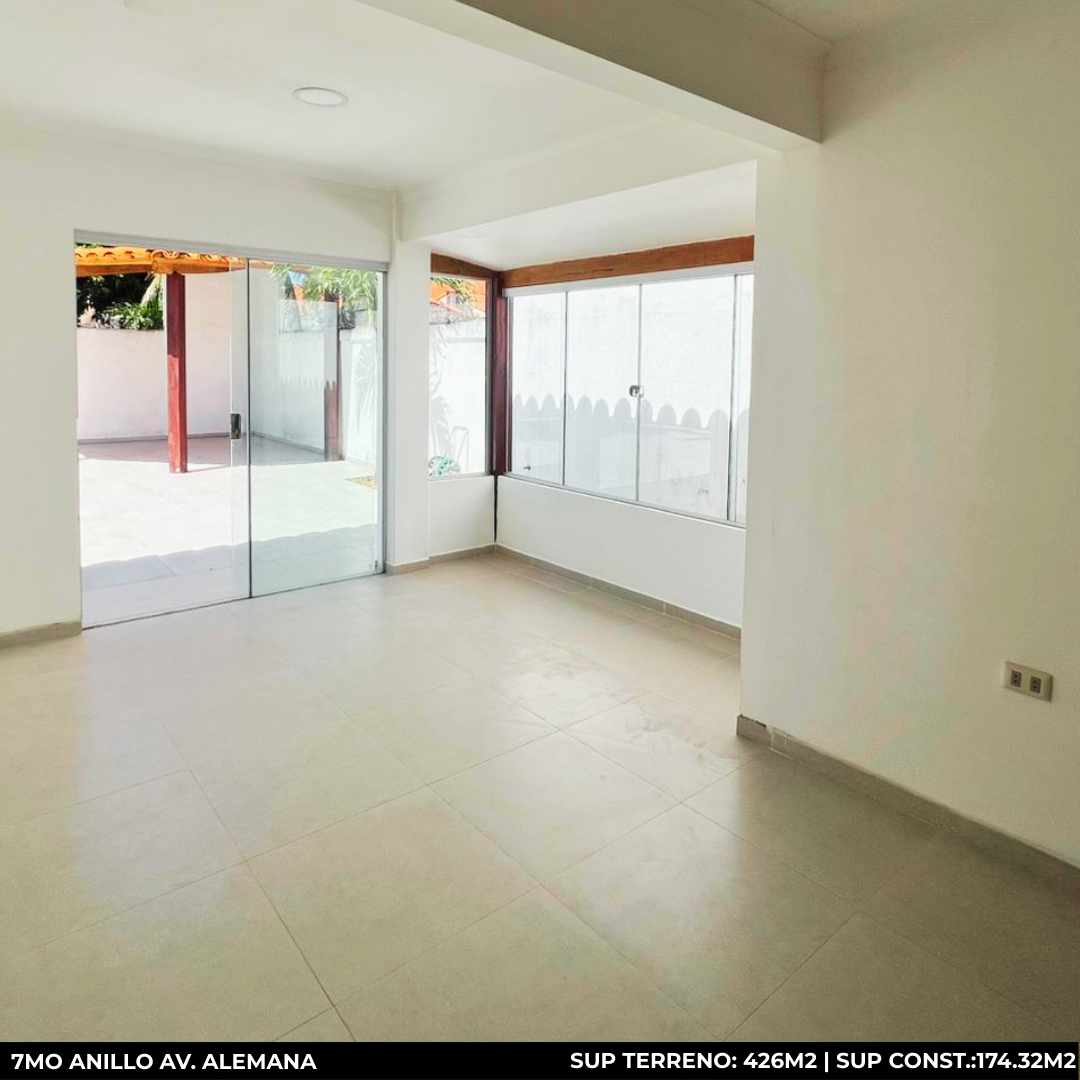 Casa en VentaZona Norte 7mo anillo Av Alemana (TC 7) Foto 9