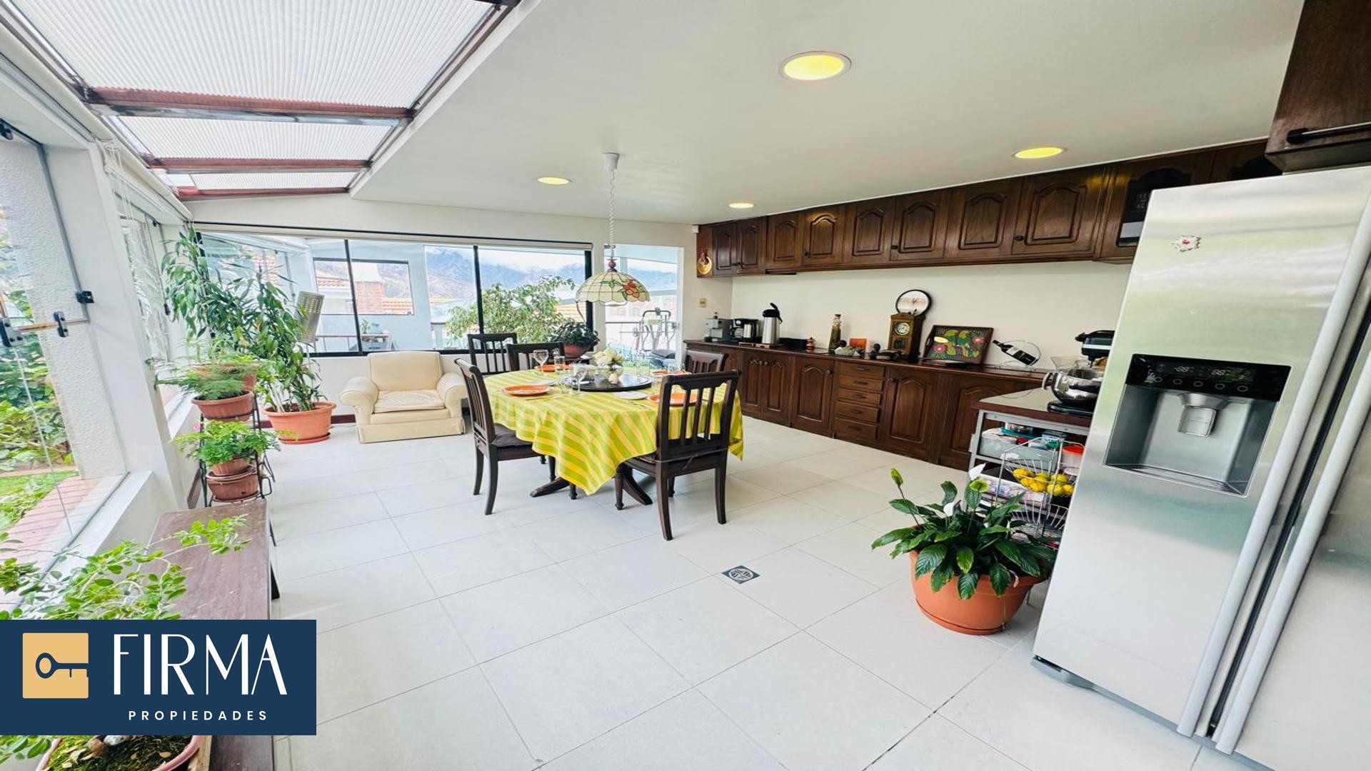 Casa en VentaMALLASILLA 6 dormitorios 9 baños 4 parqueos Foto 18