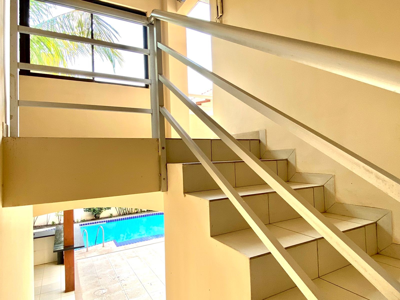 Casa en VentaBarrio Urbarí, Av. Piraí calle Baracea Foto 32