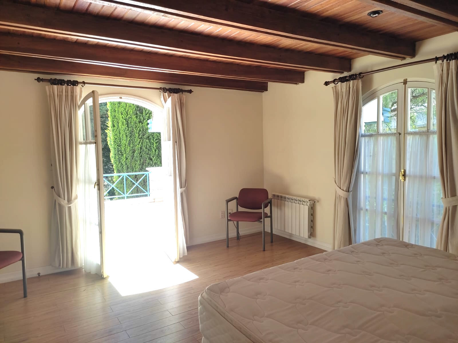 Casa en AlquilerARANJUEZ, urban. cerrada 4 dormitorios 5 baños 4 parqueos Foto 7