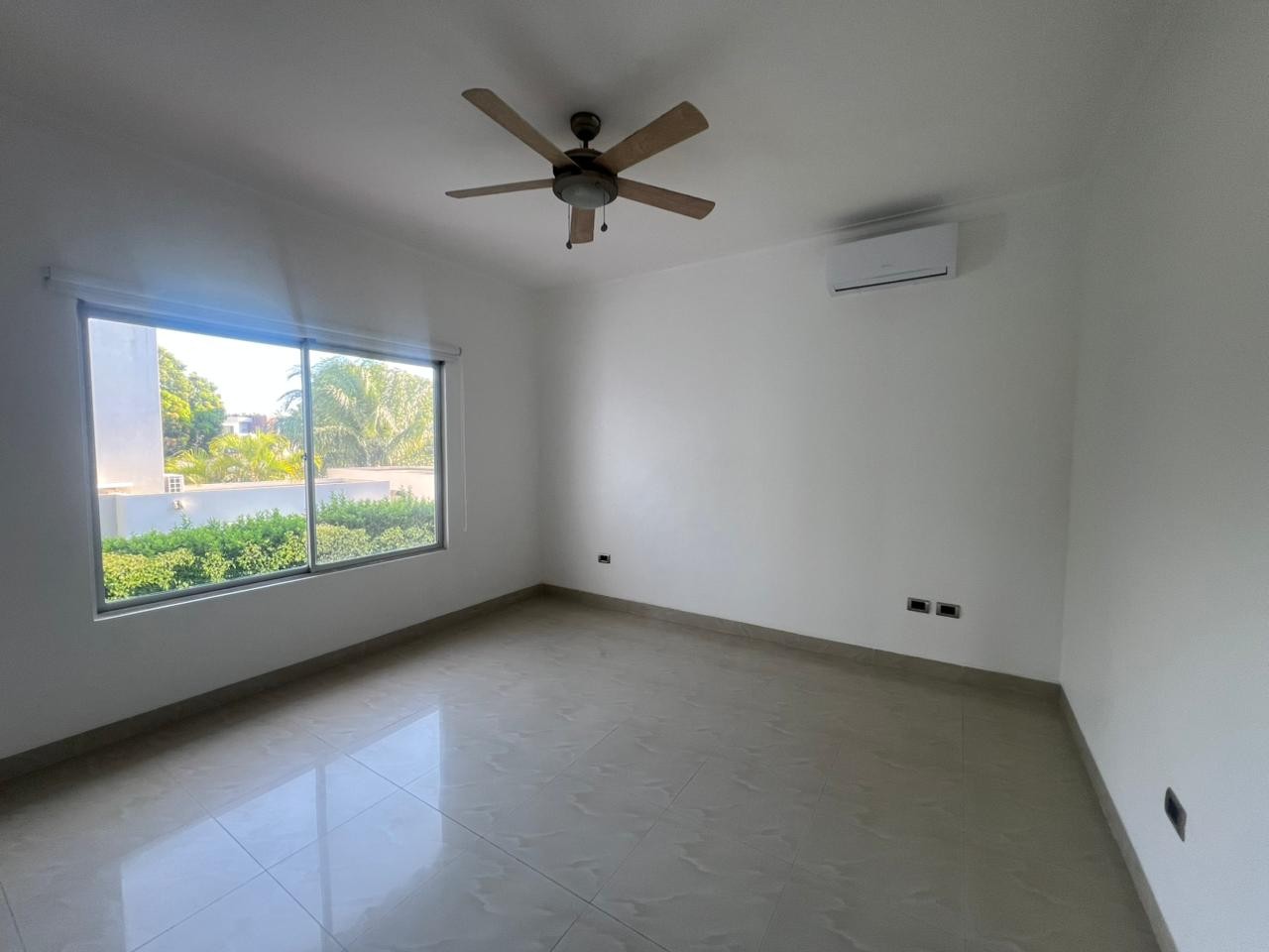 En Alquiler a Bs 15,000 Foto 13